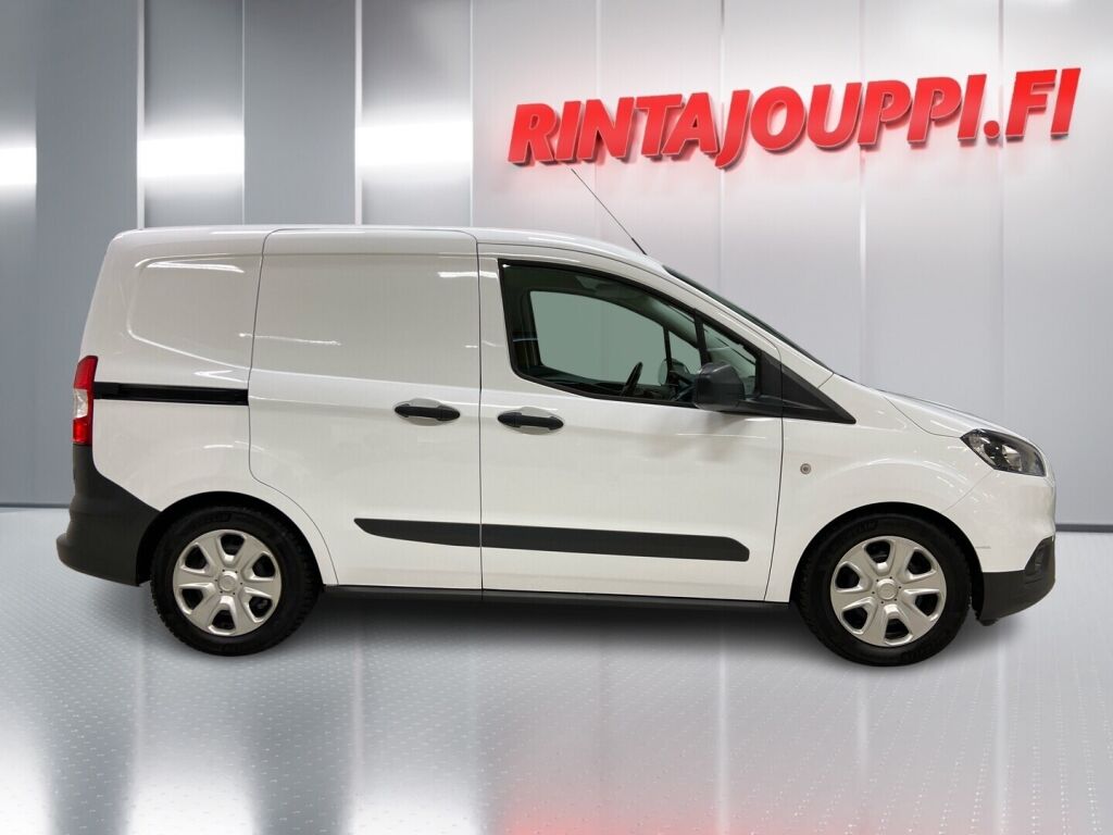 Ford Transit Courier 2022 Valkoinen