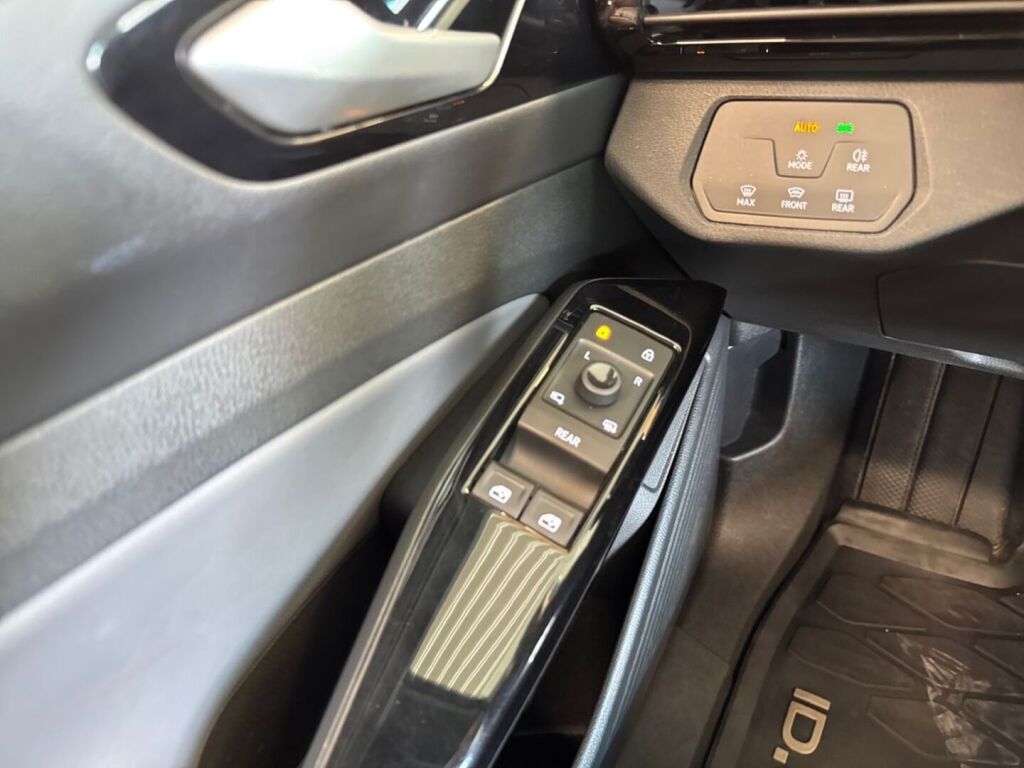Volkswagen ID.4 2022 Harmaa