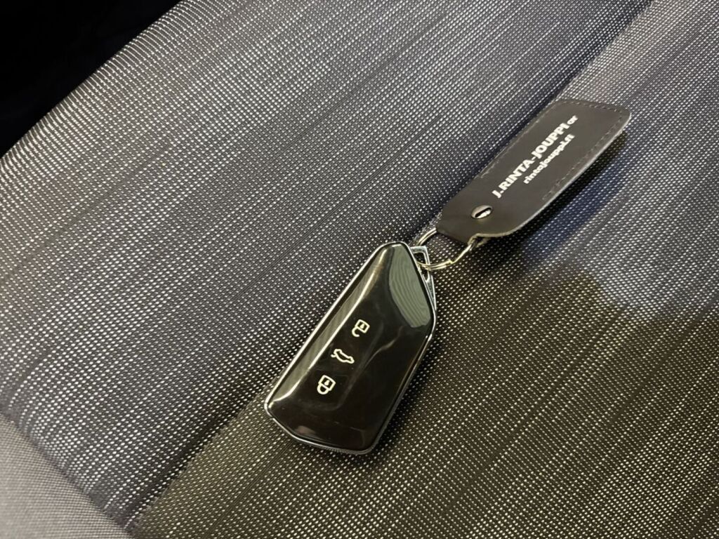 Volkswagen ID.4 2022 Harmaa