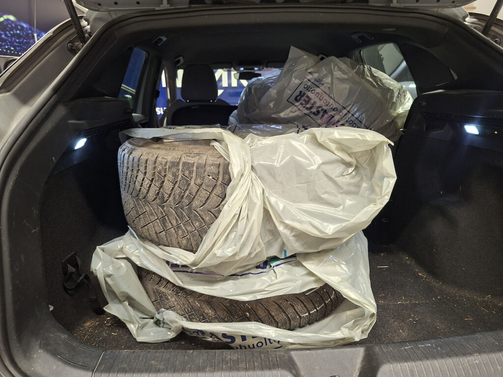 Volkswagen ID.4 2022 Harmaa