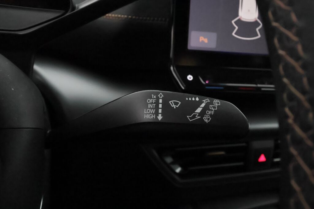 Cupra Born 2022 Sininen