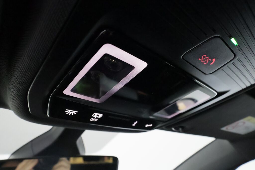 Cupra Born 2022 Sininen