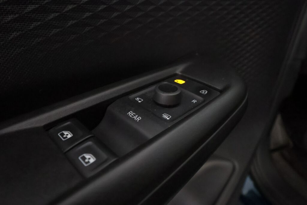 Cupra Born 2022 Sininen