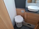 Adria MATRIX AXESS 670 SC 2022 Valkoinen