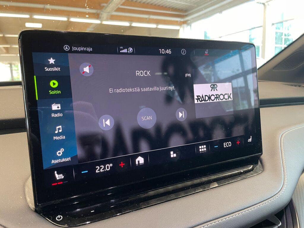 Skoda Enyaq 2023 met.sininen