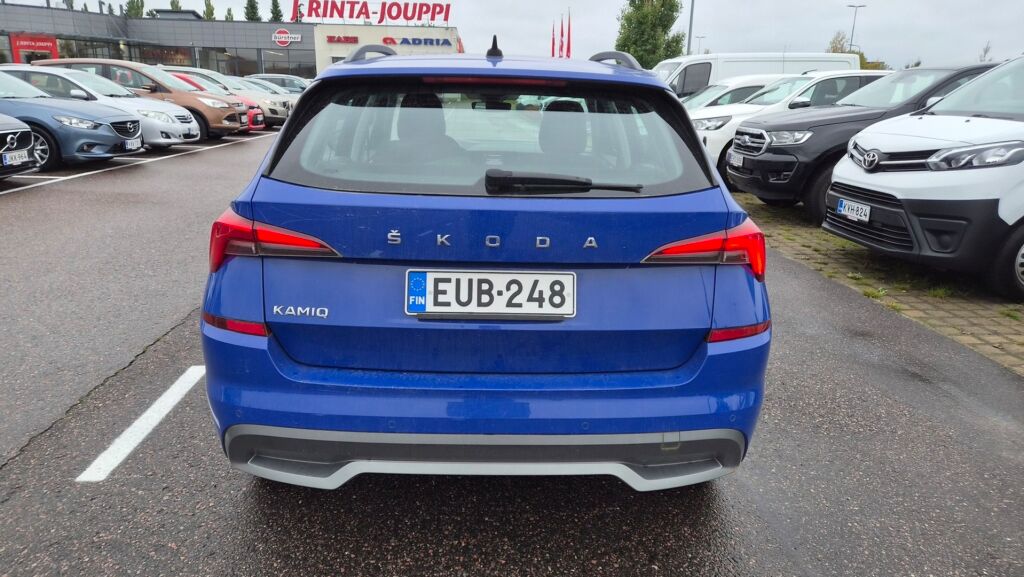 Skoda Kamiq 2022 Sininen