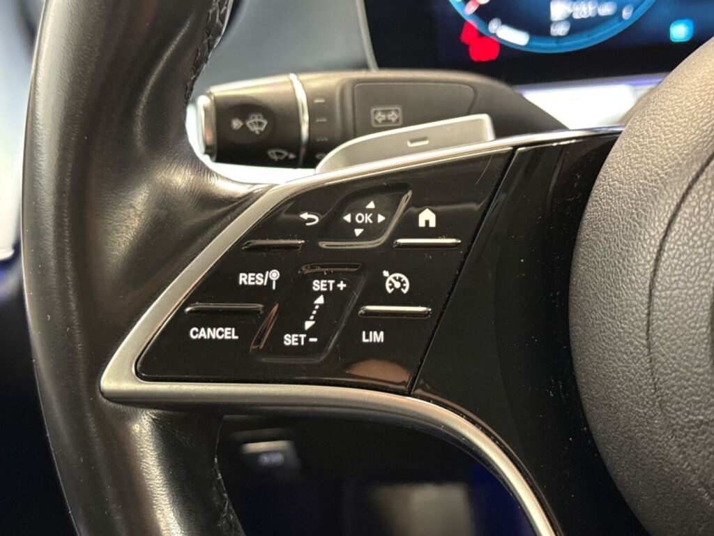 Mercedes-Benz E 2023 Musta