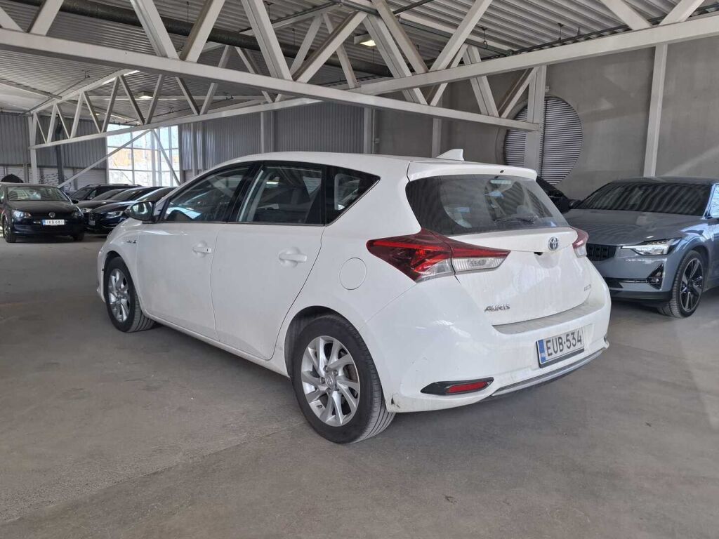Toyota Auris 2019 Valkoinen