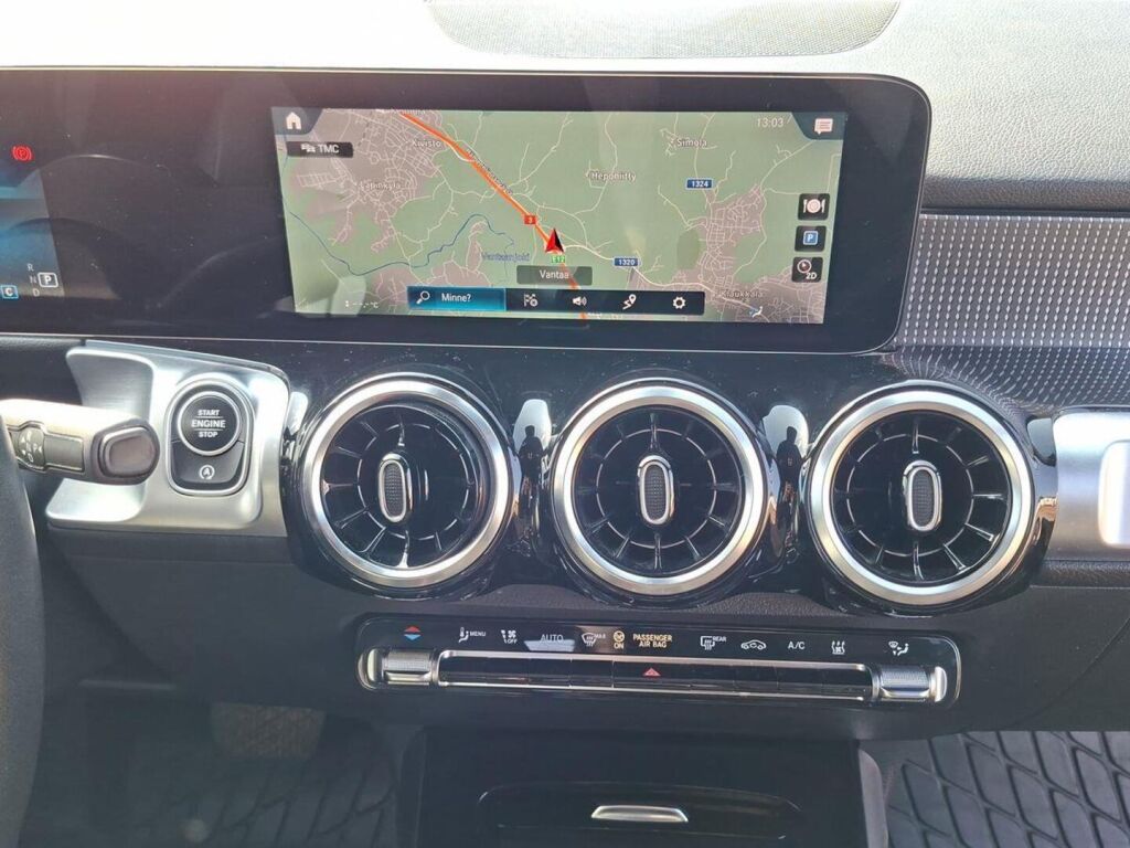 Mercedes-Benz GLB 2022 Musta