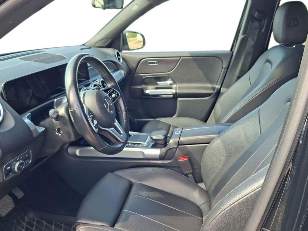 Mercedes-Benz GLB 2022 Musta