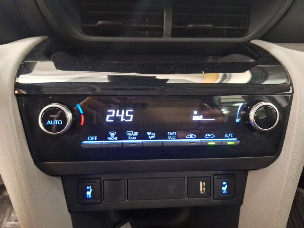 Toyota Yaris Cross 2022 Valkoinen