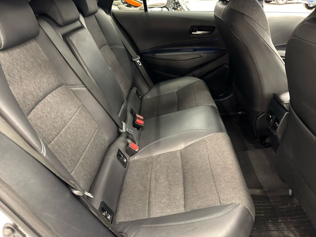 Toyota Corolla 2022 Valkoinen