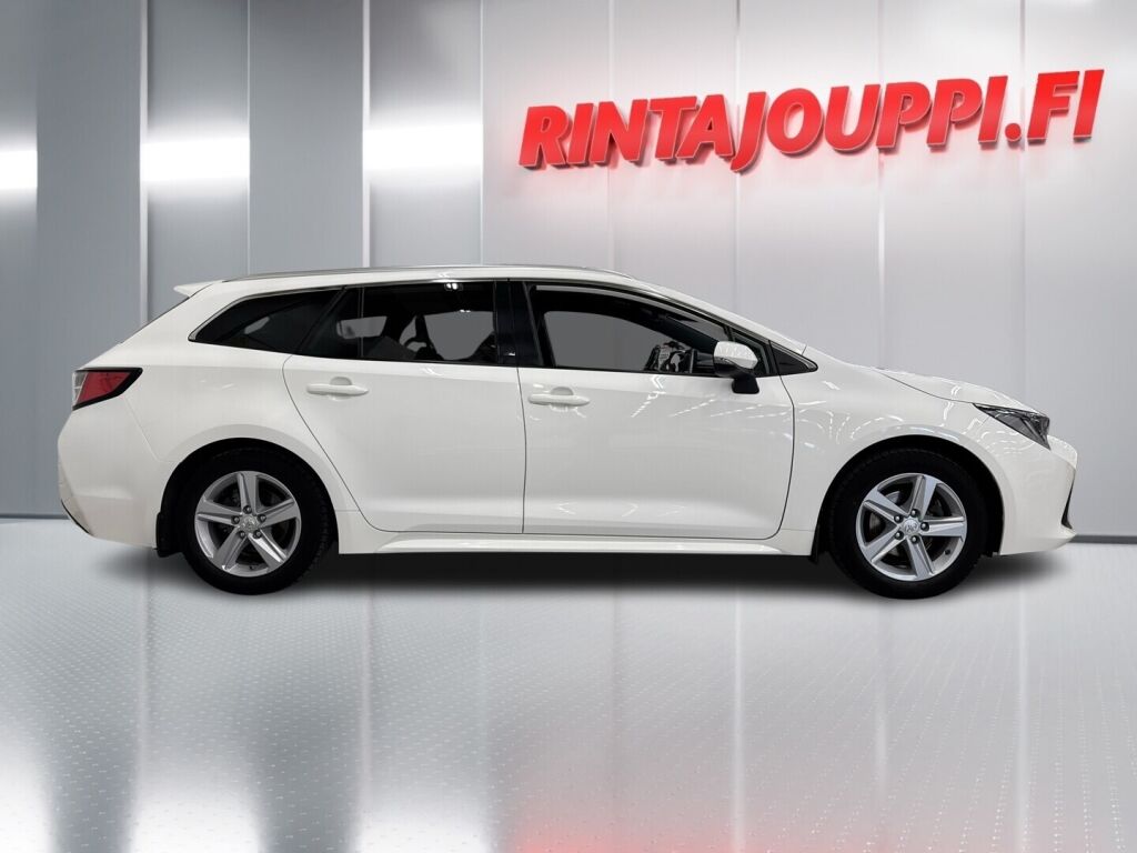 Toyota Corolla 2022 Valkoinen