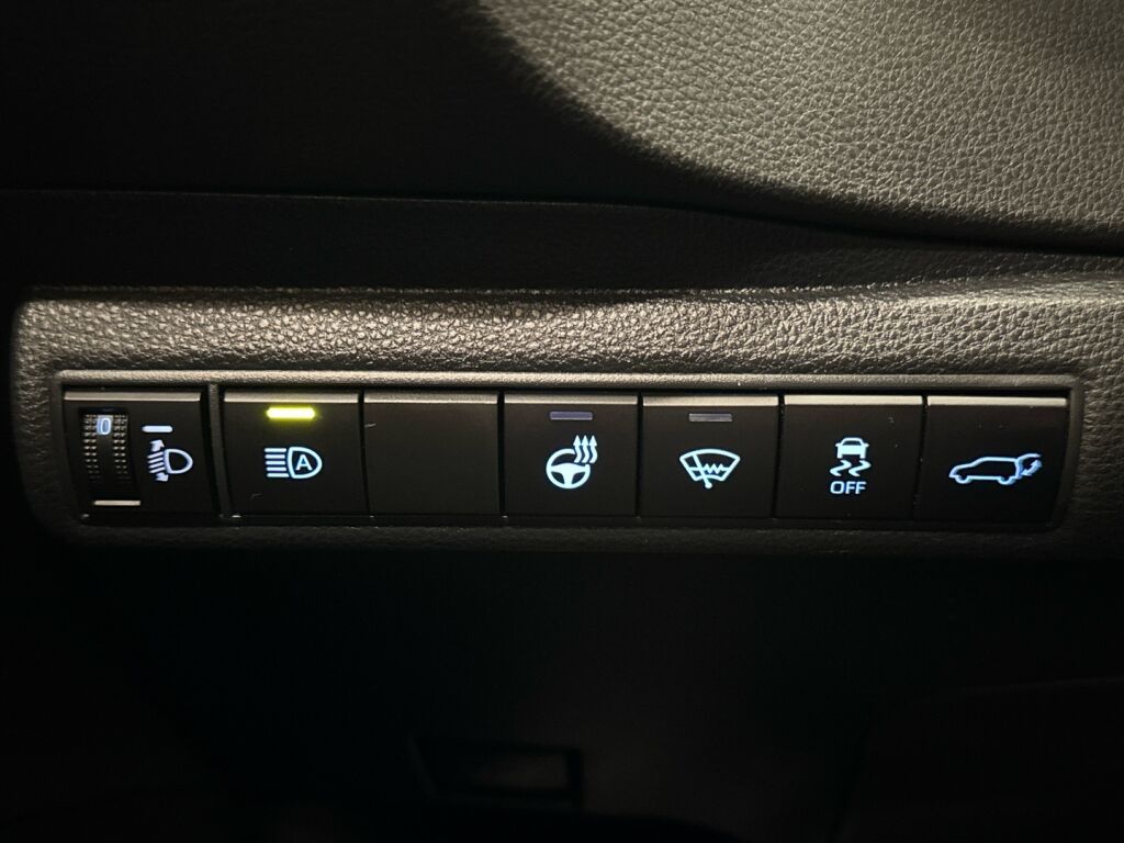 Toyota Corolla 2022 Valkoinen