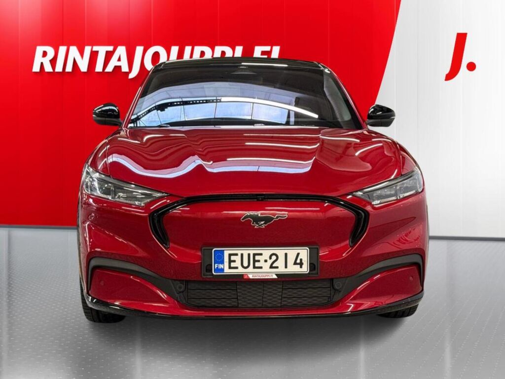 Ford Mustang Mach-E 2022 Punainen