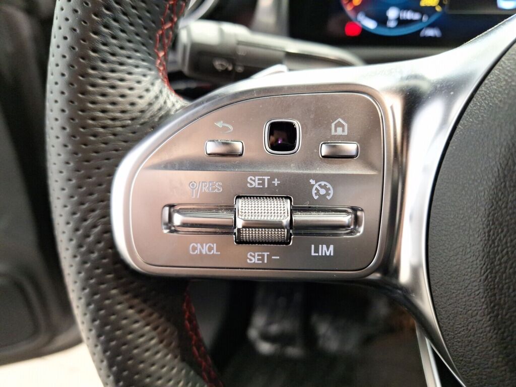 Mercedes-Benz CLA 2023 Harmaa