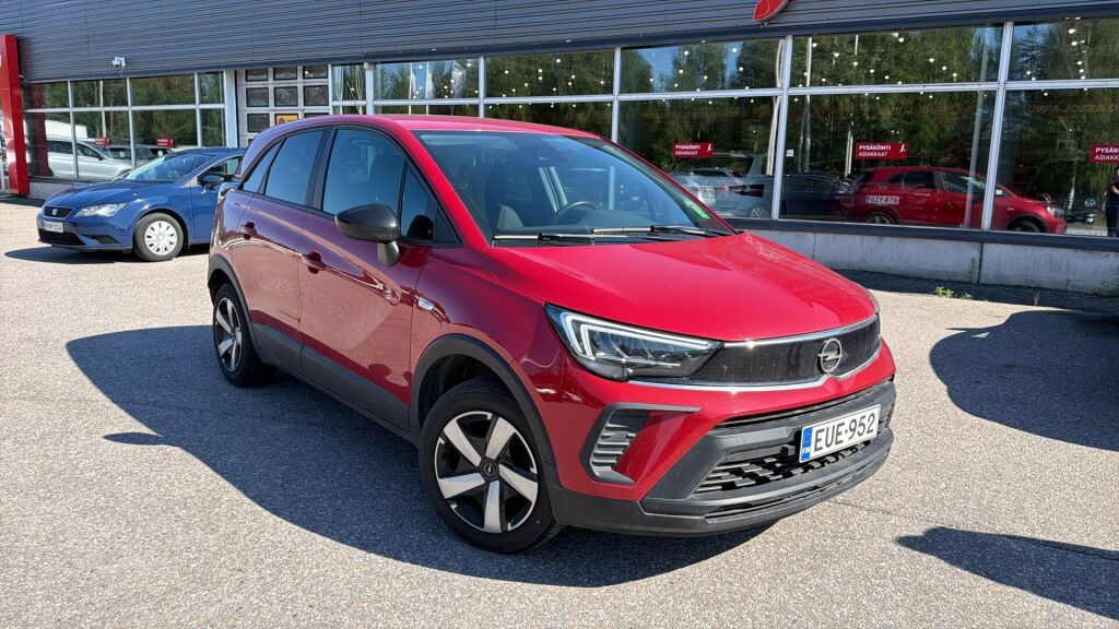 Opel Crossland 2022 Punainen