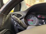 Opel Crossland 2022 Punainen