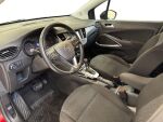 Opel Crossland 2022 Punainen