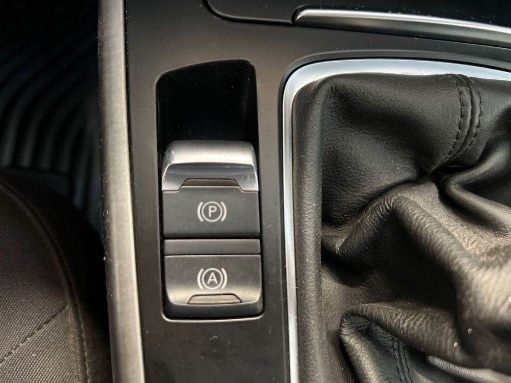 Audi A4 2008 Musta