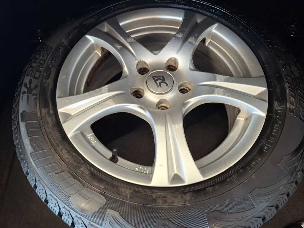 Audi A4 2008 Musta