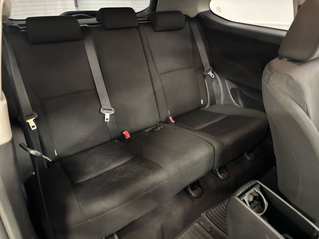 Toyota Auris 2009 Harmaa