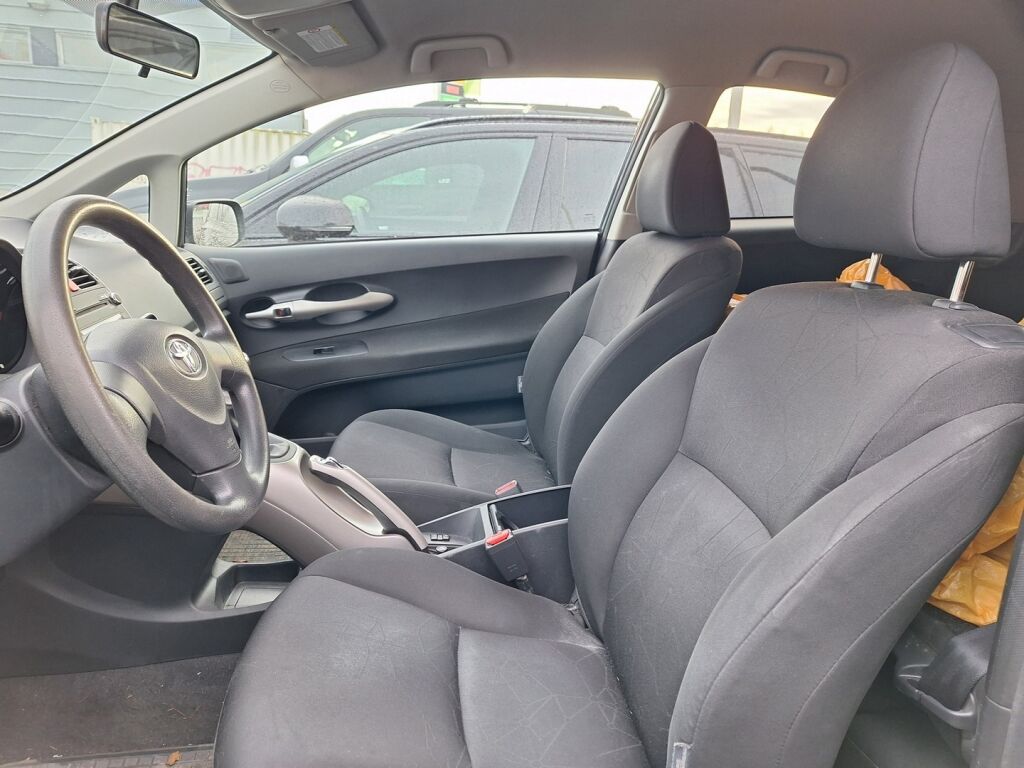 Toyota Auris 2009 Harmaa