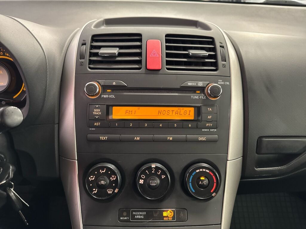 Toyota Auris 2009 Harmaa