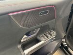 Mercedes-Benz EQB 2022 Musta