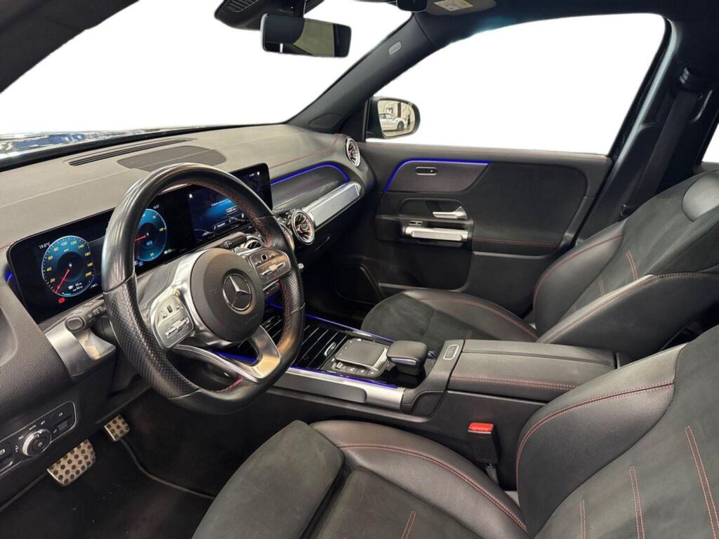 Mercedes-Benz EQB 2022 Musta