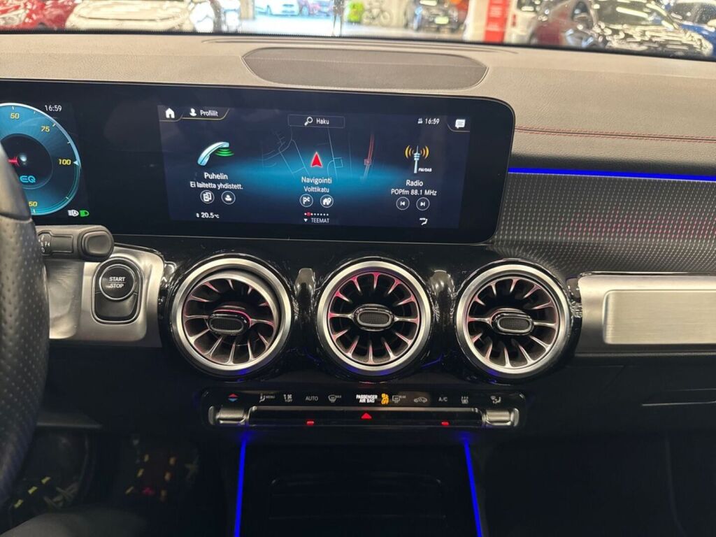 Mercedes-Benz EQB 2022 Musta