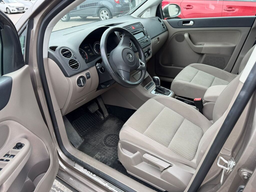 Volkswagen Golf Plus 2011 Ruskea (beige)