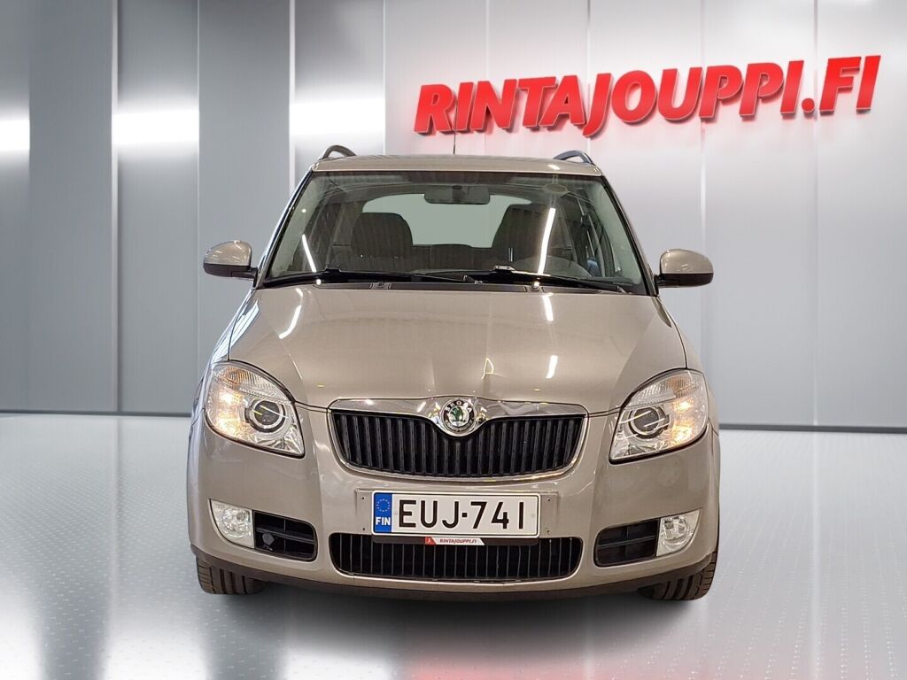 Skoda Fabia 2008 Keltainen