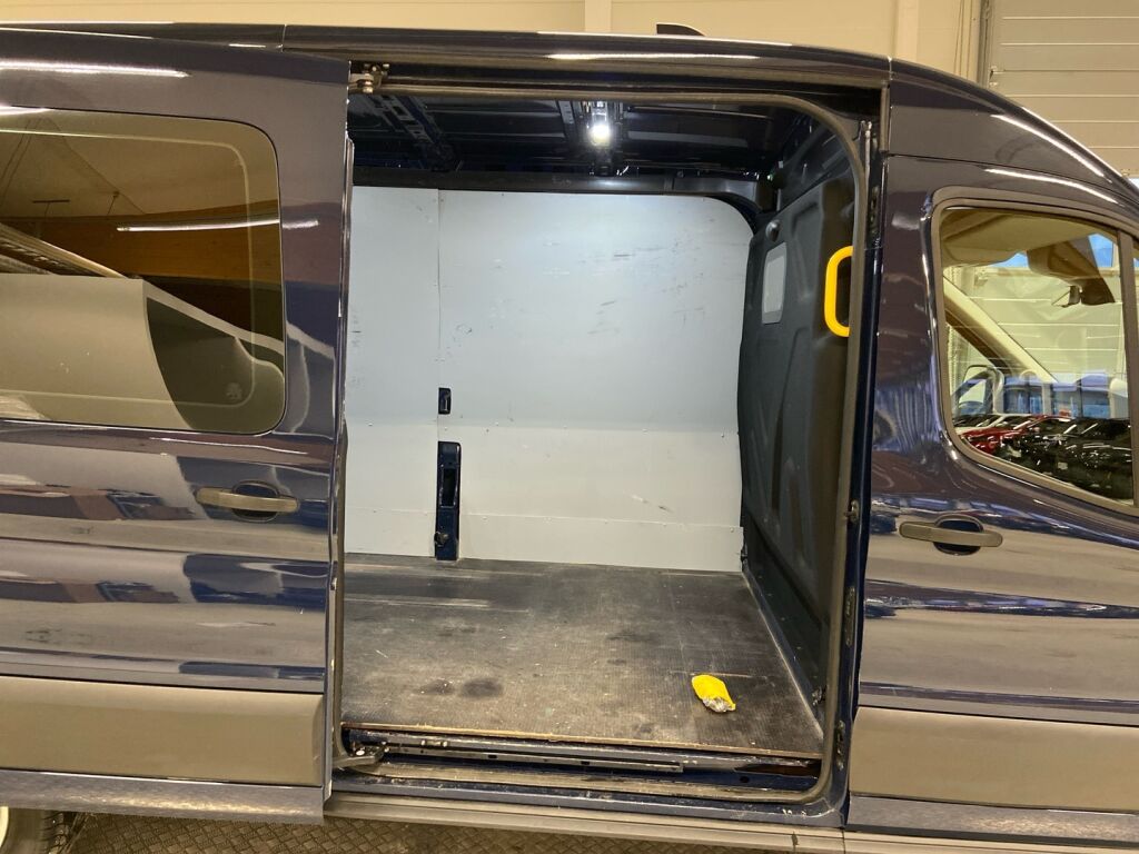Ford Transit 2023 Sininen