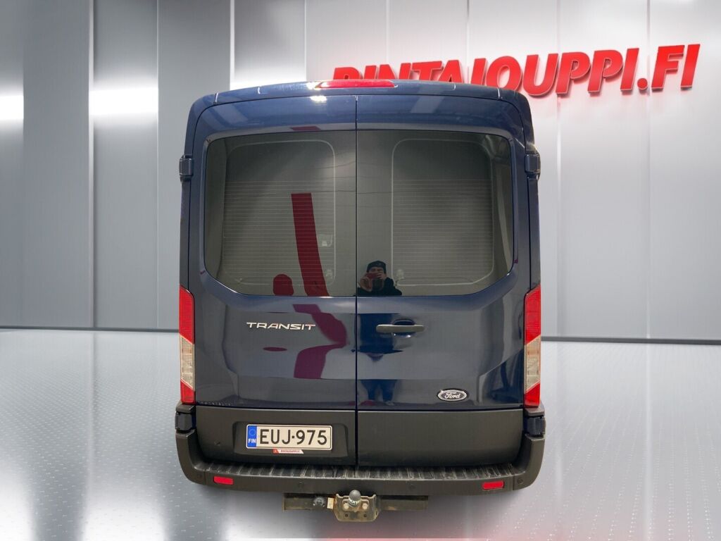 Ford Transit 2023 Sininen