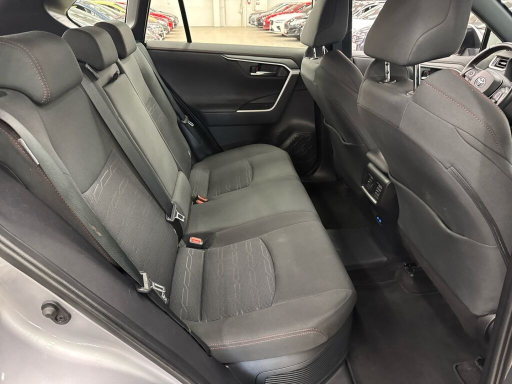 Toyota RAV4 Plug-in 2022 Hopea