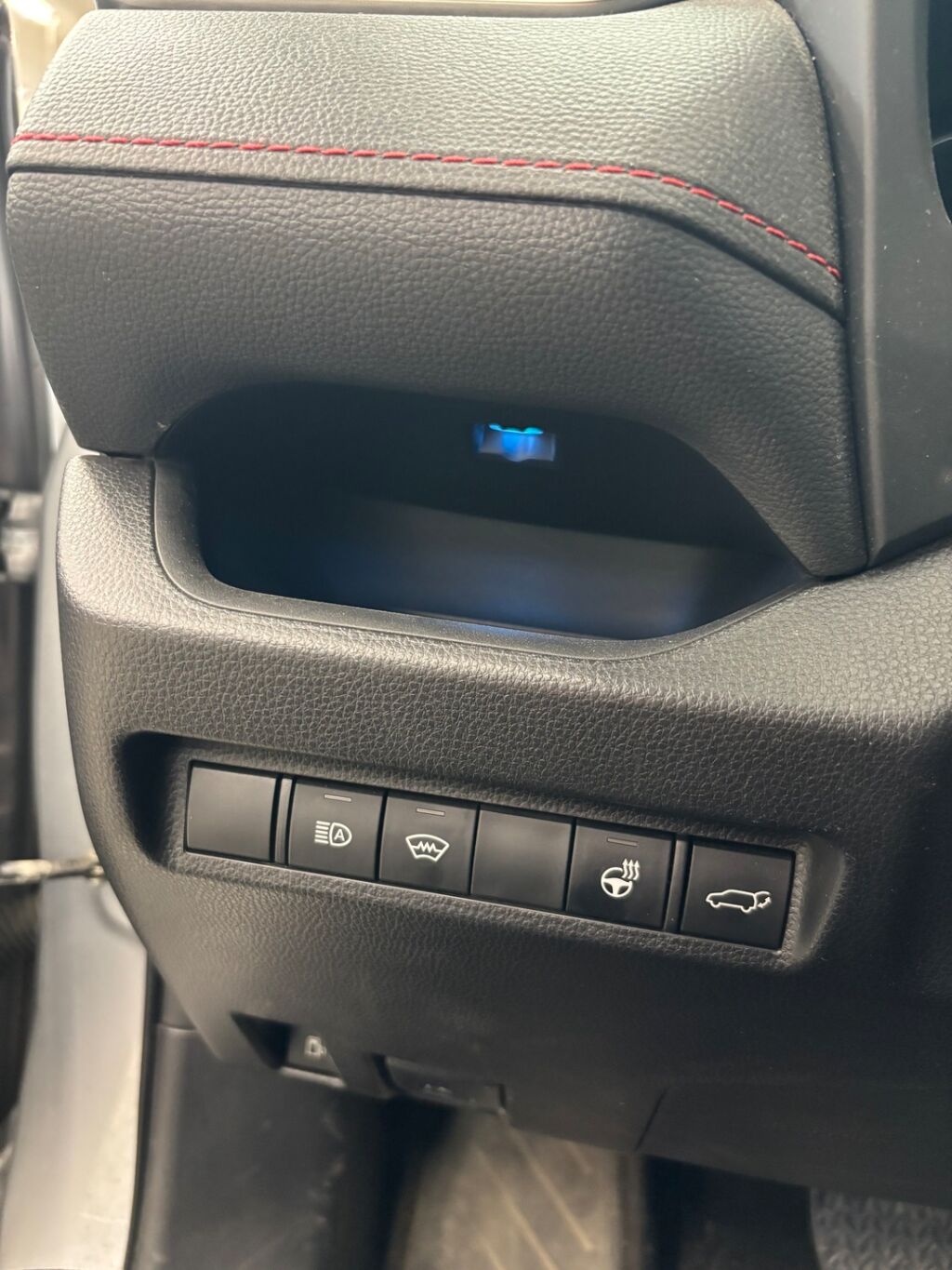 Toyota RAV4 Plug-in 2022 Hopea