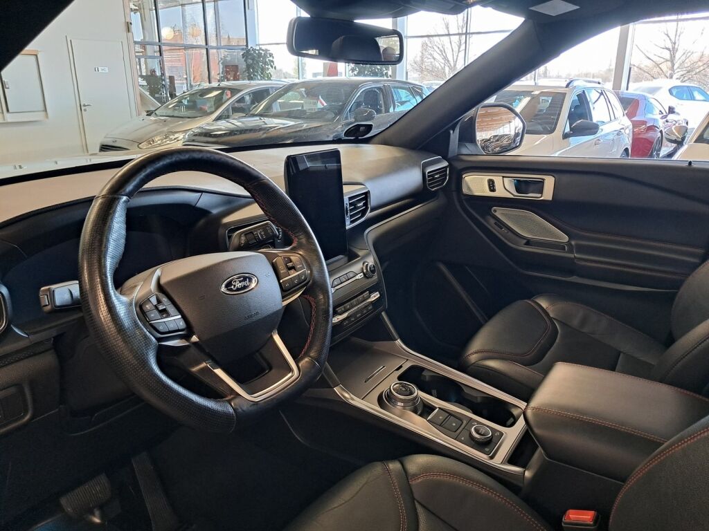 Ford Explorer 2020 Harmaa