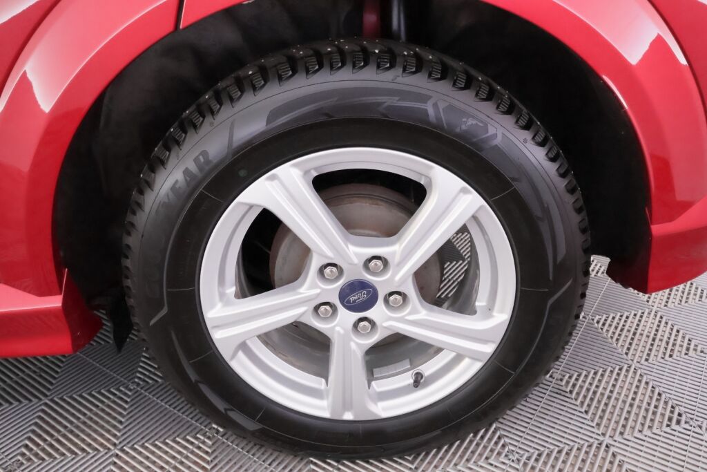 Ford Puma 2023 Punainen