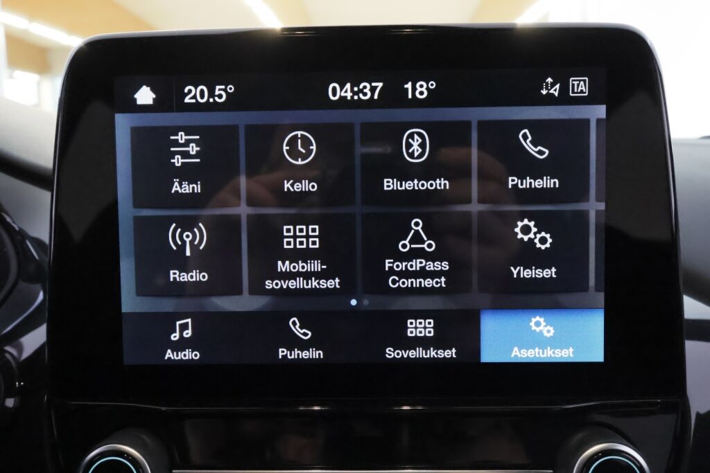 Ford Puma 2023 Punainen