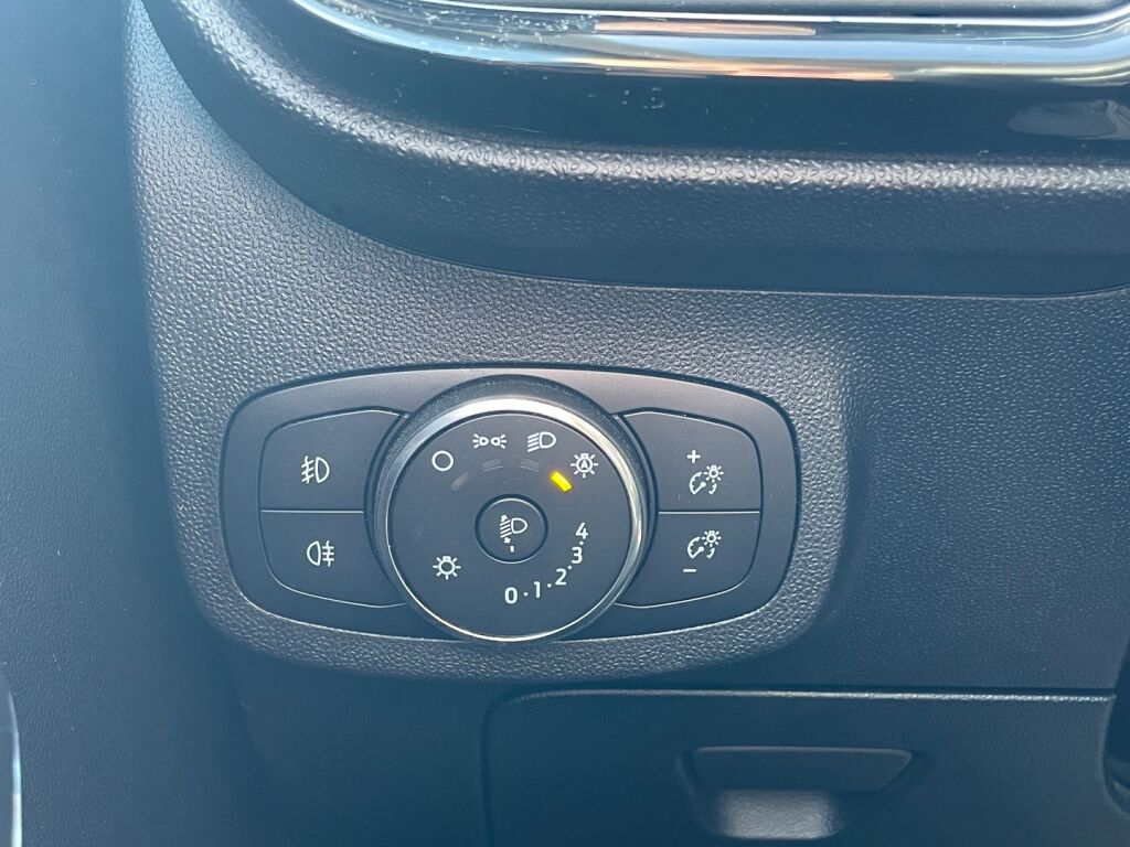 Ford Fiesta 2022 Sininen
