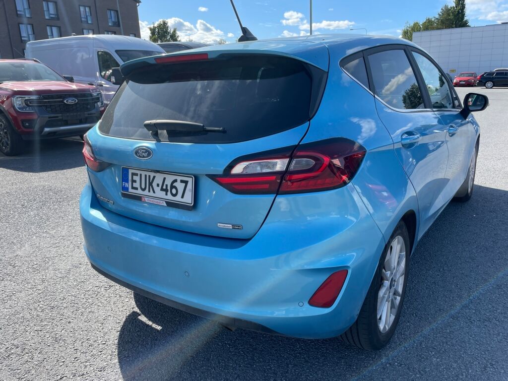Ford Fiesta 2022 Sininen