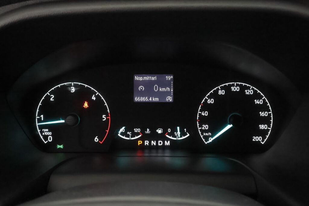 Ford Transit Custom 2022 Valkoinen