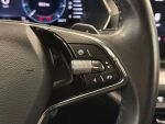 Skoda Octavia 2023 Musta
