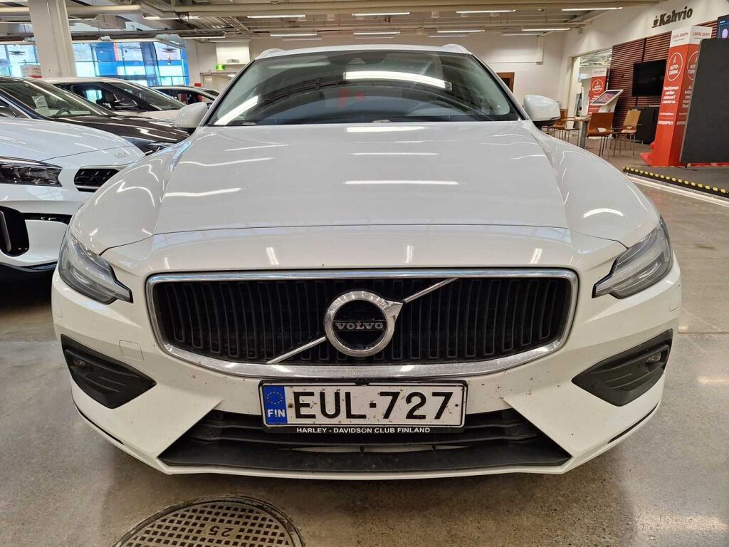 Volvo V60 2018 Valkoinen