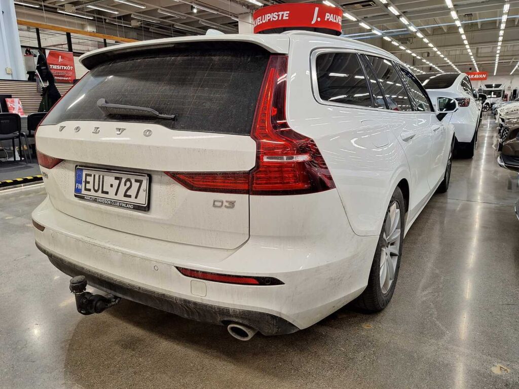 Volvo V60 2018 Valkoinen
