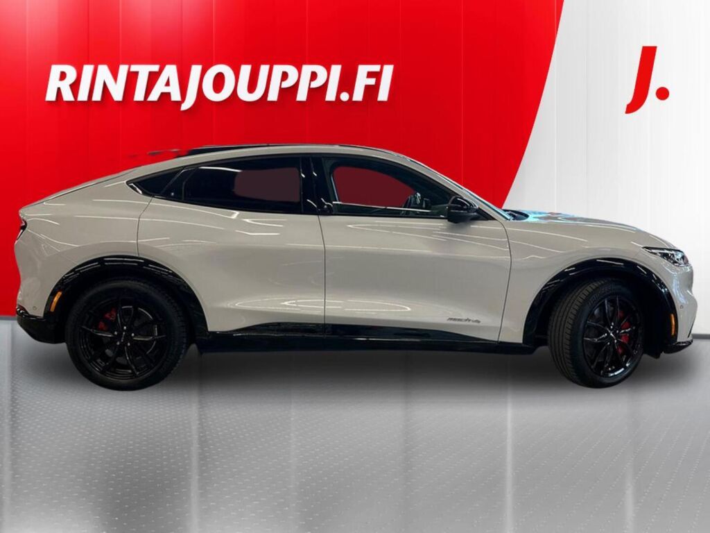 Ford Mustang Mach-E 2022 Valkoinen