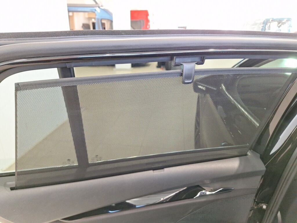 Skoda Enyaq 2021 Musta