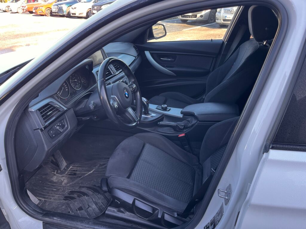 BMW 320 2015 Valkoinen
