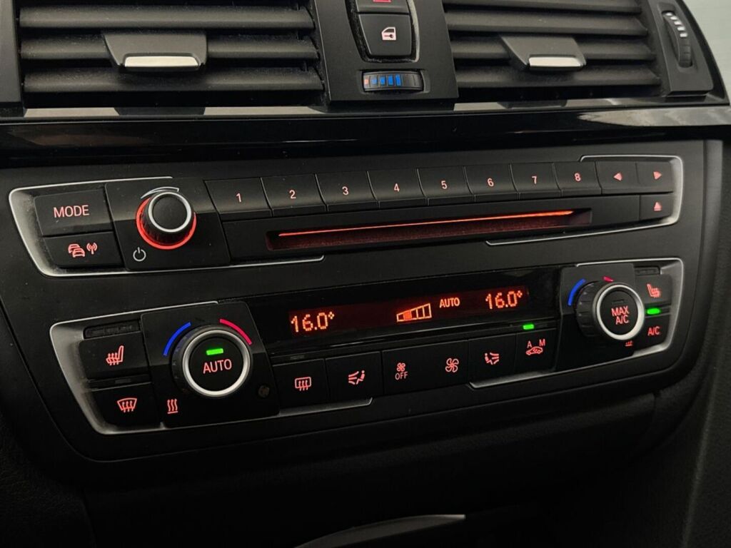 BMW 320 2015 Valkoinen